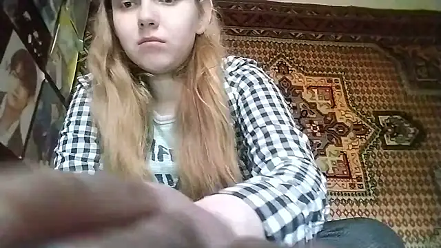 Snapshot of KikiBang chatting on 02.03.26 KikiBang online show from 02.03.26