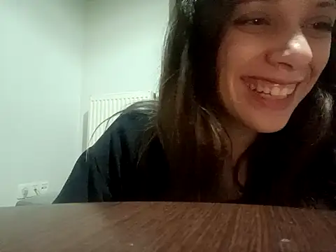 Snapshot of DevinAras chatting on 11.26.25 DevinAras online show from 11.26.25