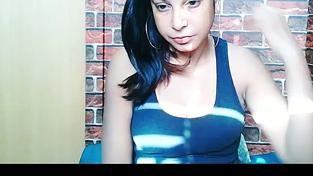 Snapshot of indian_spice_girl chatting on 06.28.26 indian spice girl online show from 06.28.26