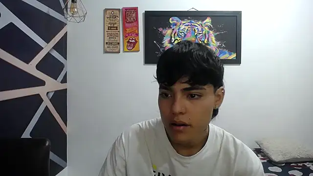 Snapshot of IndigoSexxy chatting on 11.25.25 IndigoSexxy online show from 11.25.25