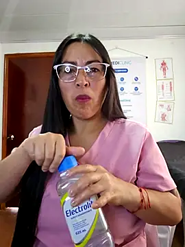 JustSamantha  online show from 02.14.26