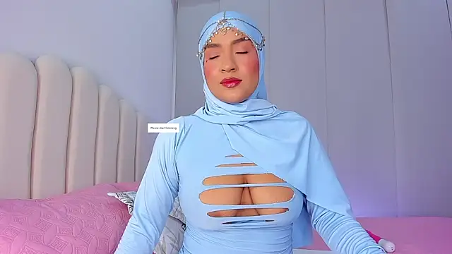 Snapshot of Amira-Zahra chatting on 05.11.26 Amira-Zahra online show from 05.11.26