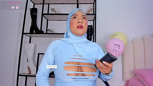 Amira-Zahra online show from 06.30.26