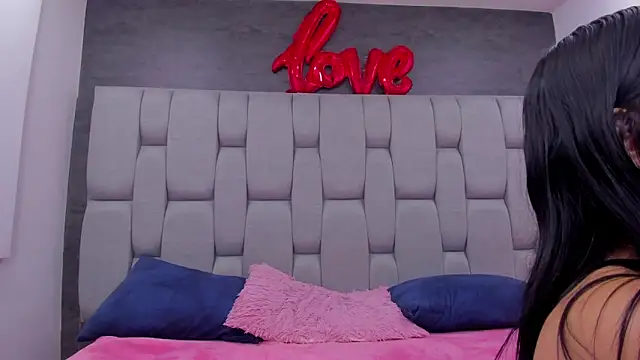 Sarita Ass online show from 04.16.26