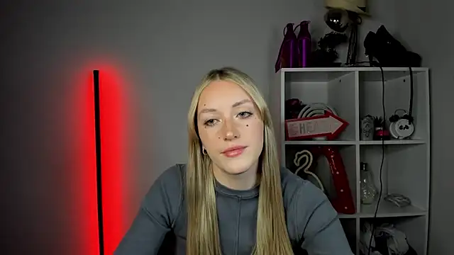EvelynBlond online show from 05.29.26