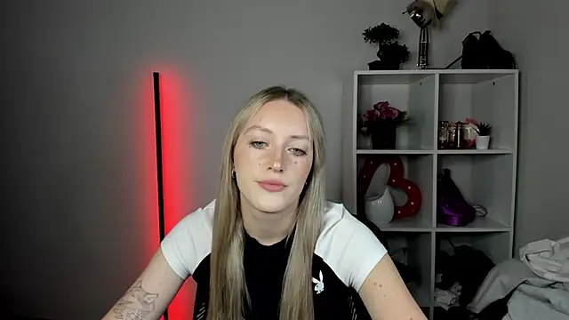 EvelynBlond online show from 07.31.26