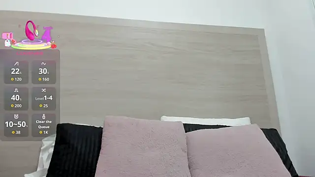 Snapshot of selenaflamemj chatting on 12.16.25 selenaflamemj online show from 12.16.25