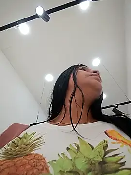 Layla-daring online show from 03.03.26