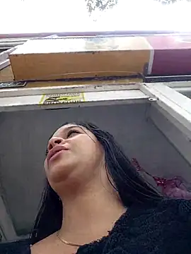 Layla-daring online show from 05.28.26
