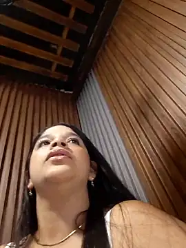 Layla-daring online show from 06.09.26
