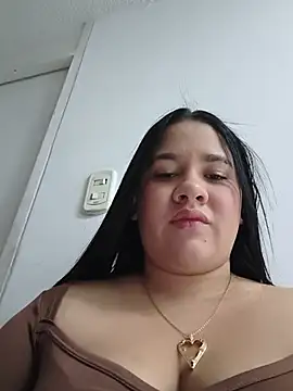 Kendra-daring online show from 08.05.26