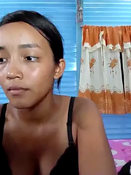 Snapshot of Full_Ass_nasty chatting on 12.02.25 Full Ass nasty online show from 12.02.25