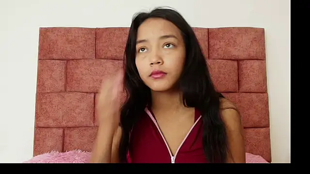 Snapshot of Full_Ass_nasty chatting on 01.12.26 Full Ass nasty online show from 01.12.26