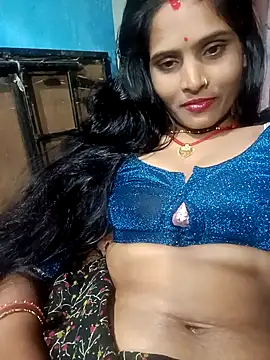Snapshot of Rt_kinjal chatting on 11.21.25 Rt kinjal online show from 11.21.25