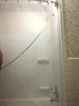 Snapshot of Alltheway2321 chatting on 12.01.25 Alltheway2321 online show from 12.01.25