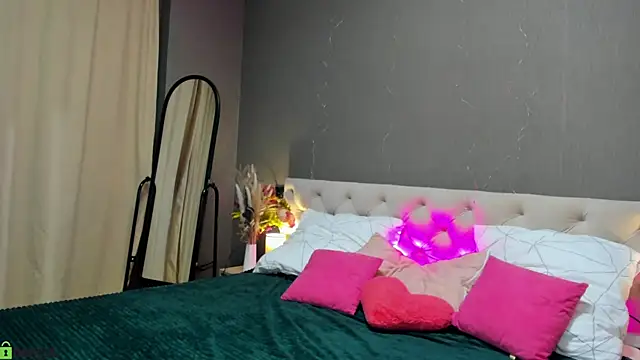 Malika Raspberry online show from 05.05.26