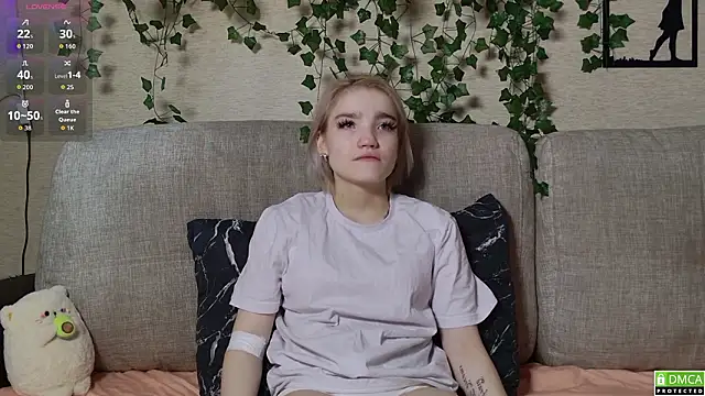 Snapshot of Megan_Lora chatting on 03.23.26 Megan Lora online show from 03.23.26