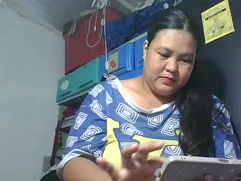 iloveshiritheslut online show from 11.25.25