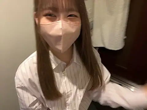 Snapshot of binyu_rua chatting on 04.06.26 binyu rua online show from 04.06.26