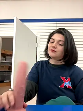 Snapshot of Kora_Kat chatting on 12.05.25 Kora Kat online show from 12.05.25