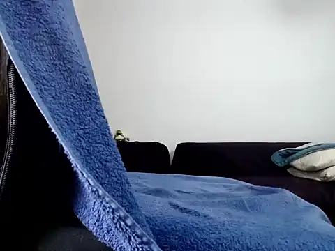 Snapshot of GirthBrooks25 chatting on 02.16.26 GirthBrooks25 online show from 02.16.26