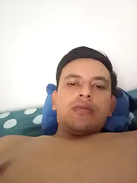 Snapshot of art-e9-2 chatting on 02.14.26 art-e9-2 online show from 02.14.26