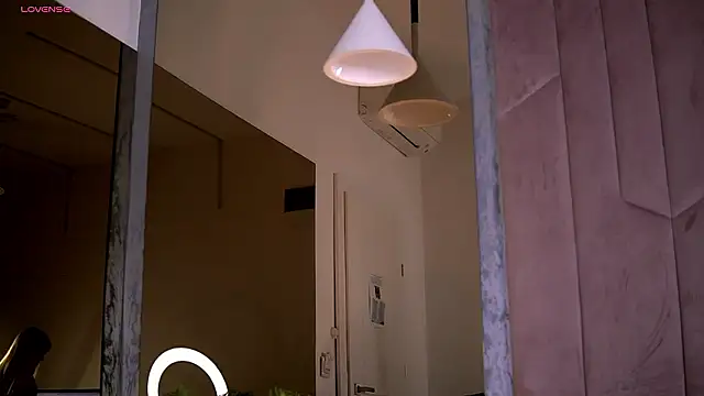 Snapshot of Emily_Voss chatting on 02.03.26 Emily Voss online show from 02.03.26