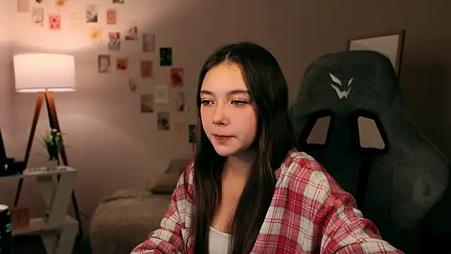 Vexorine online show from 11.24.25