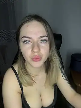 SoniaLav online show from 01.15.26