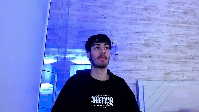 Snapshot of Emir_Ozan_ chatting on 01.31.26 Emir Ozan online show from 01.31.26