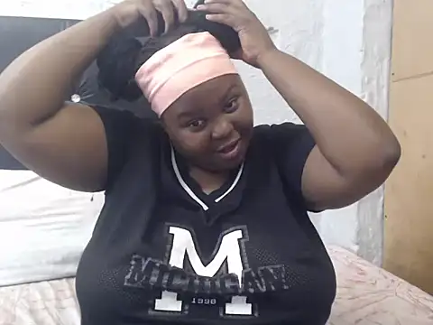 SexyBubblies96 online show from 01.12.26