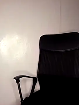 kira-stormm online show from 06.10.26