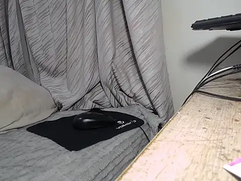 KinkyJXxX online show from 06.20.26