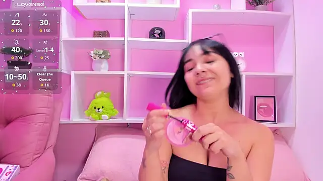 Snapshot of kittyMelvis chatting on 01.17.26 kittyMelvis online show from 01.17.26