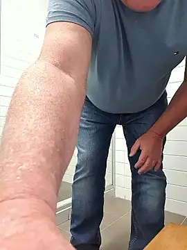 bighopey73 online show from 01.09.26