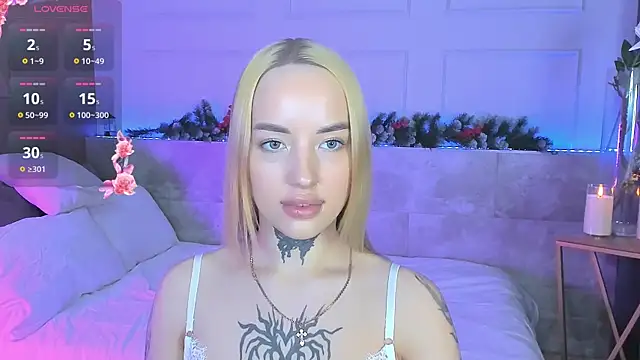 Snapshot of MarquiseMuse chatting on 01.16.26 MarquiseMuse online show from 01.16.26