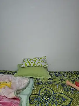 Snapshot of mila_curvy chatting on 01.07.26 mila curvy online show from 01.07.26