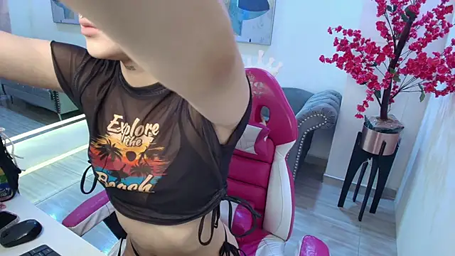 Emily andrews online show from 05.14.26