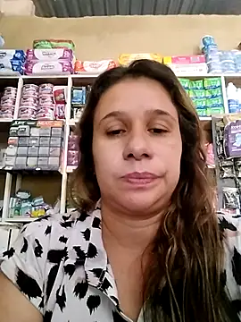 MIA-LARIOS online show from 04.25.26