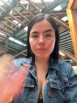 Snapshot of Marilyn_Monrou chatting on 12.18.25 Marilyn Monrou online show from 12.18.25