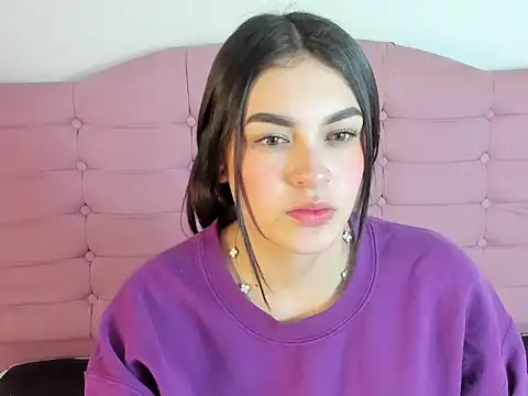 Snapshot of kylie1_ls chatting on 11.27.25 kylie1 ls online show from 11.27.25