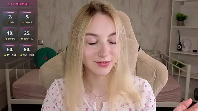 Shy Polly online show from 06.23.26