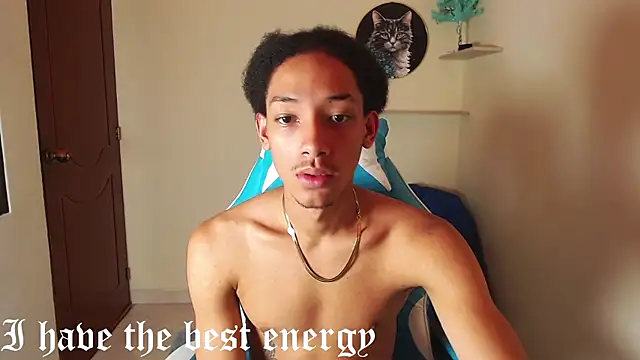 Snapshot of smith_66jr chatting on 12.18.25 smith 66jr online show from 12.18.25