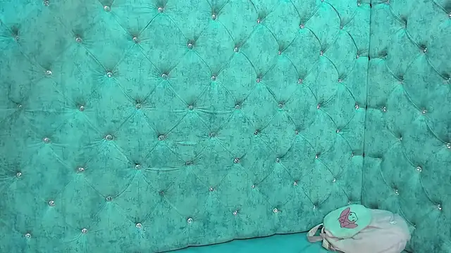 CharlotteStuart online show from 03.13.26