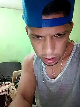 Snapshot of DestinedSpark23 chatting on 12.03.25 DestinedSpark23 online show from 12.03.25