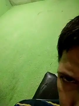 Snapshot of DestinedSpark23 chatting on 12.04.25 DestinedSpark23 online show from 12.04.25