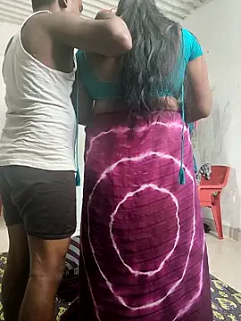 Snapshot of Desicouple1706 chatting on 03.10.26 Desicouple1706 online show from 03.10.26