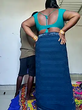 Snapshot of Desicouple1706 chatting on 03.19.26 Desicouple1706 online show from 03.19.26