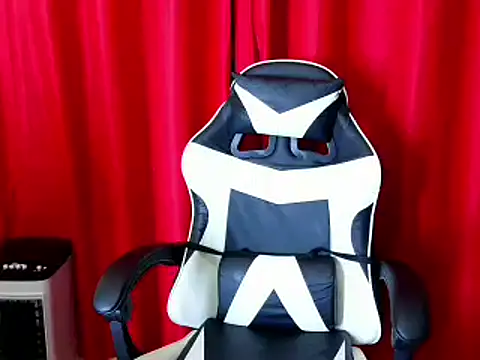 lovelyxmorena online show from 07.06.26