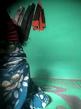 Snapshot of Hot_kire chatting on 02.18.26 Hot kire online show from 02.18.26